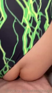 My goal in life is to have one of those super fancy bathrooms so i can