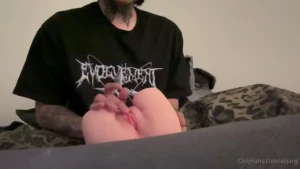 Do u like it when i talk dirty to u tip 45 to see the whole thing