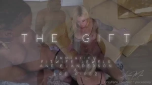 Lil sweet andie4 loves and lives to serve fitwifejewels so much so