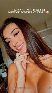 Hiiii daddy i m going live tonight at 10pm for my fan favorite show my