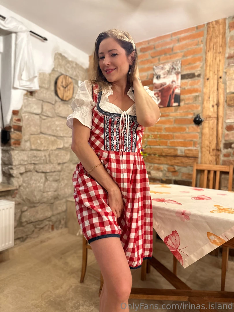 Deutsche version - 9 minuten lang - rollenspiel hausm dchen - spanking part 3 