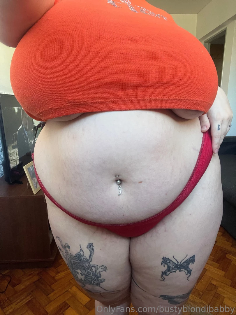 I need tummy kisses rn 