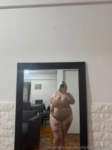 Mirror selfies are the best they catch my curves and all my good