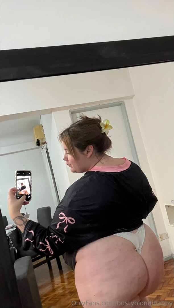 My mind is somewhere else i m sure you can guess where 