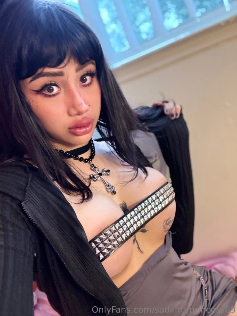 Say hi in our pms part 1 