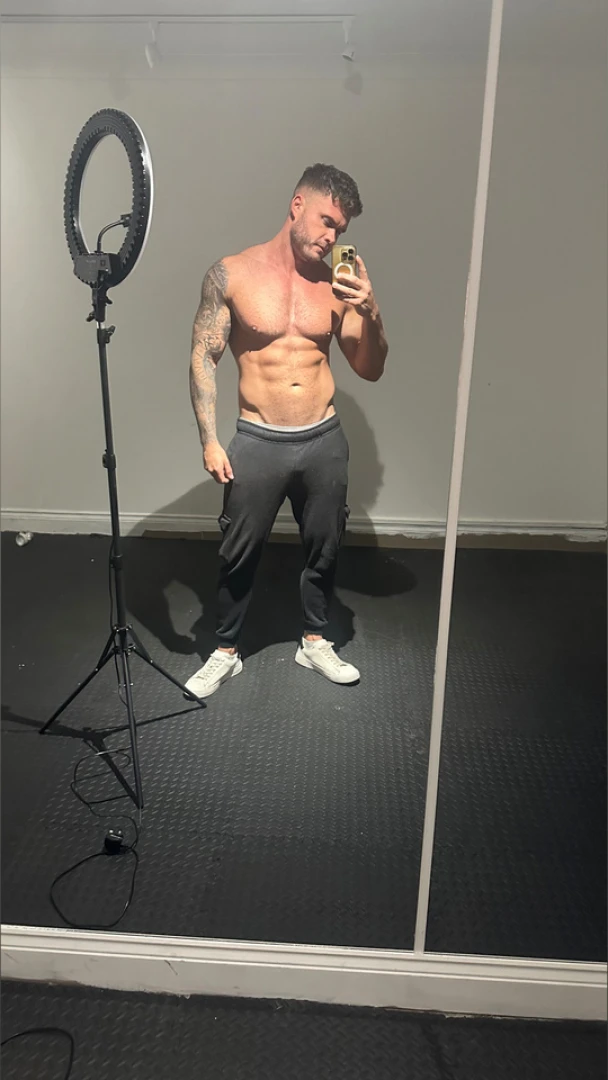 You re not slick i saw how long you paused on this 