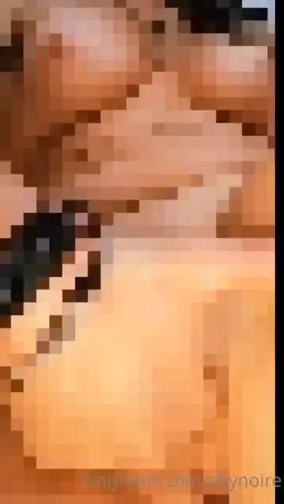Damn i am blessed w such a pretty pussy even i can t keep my hands off 