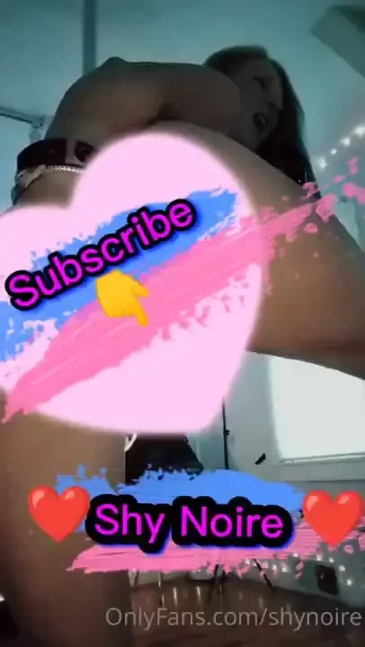 This is my fav type of anal stimulation wanna see the uncensored 