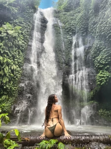 Today is my birthday i visited the biggest waterfall in bali waiting