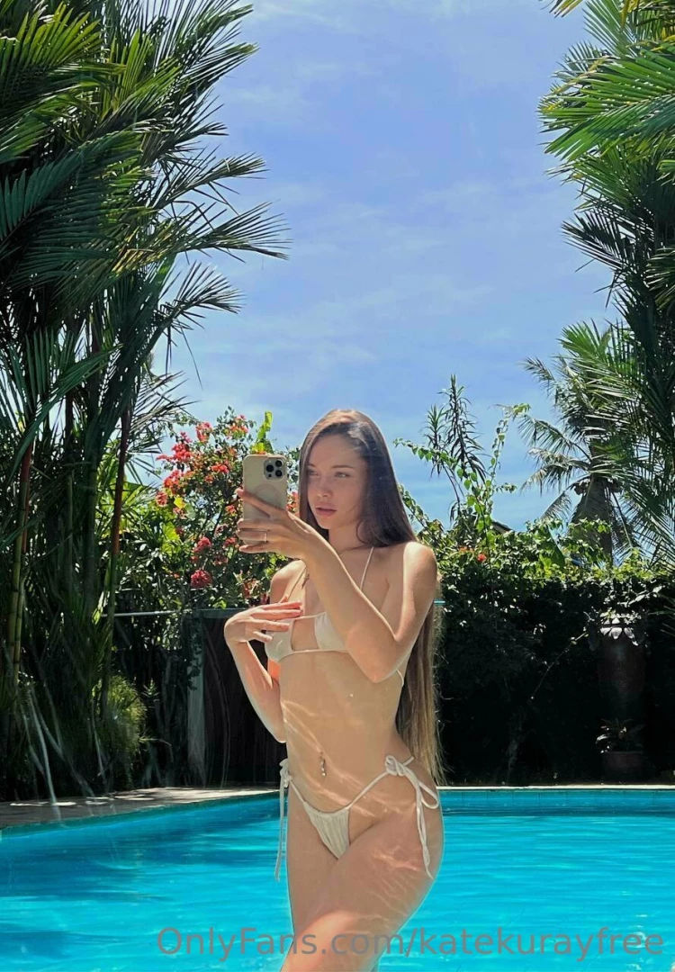 It s sunny today and i started my day by the pool would like to join part 5 