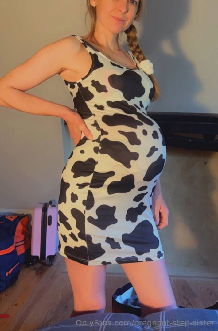 This baby bump doesn t stop me from being your slut 