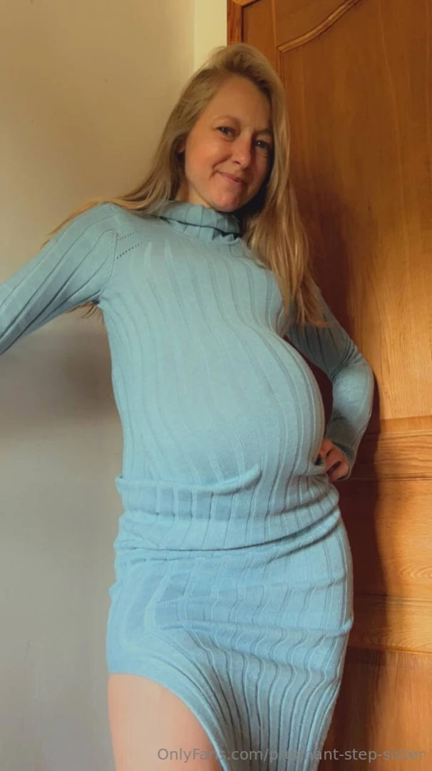 Want to soak my belly with your cum 