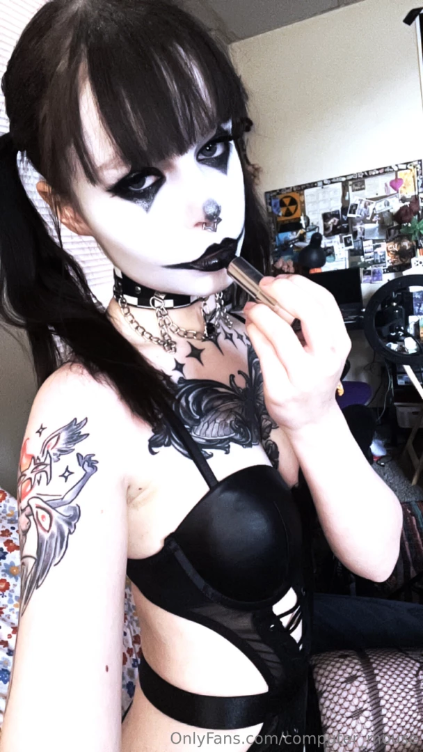 Goth clown gf 3 