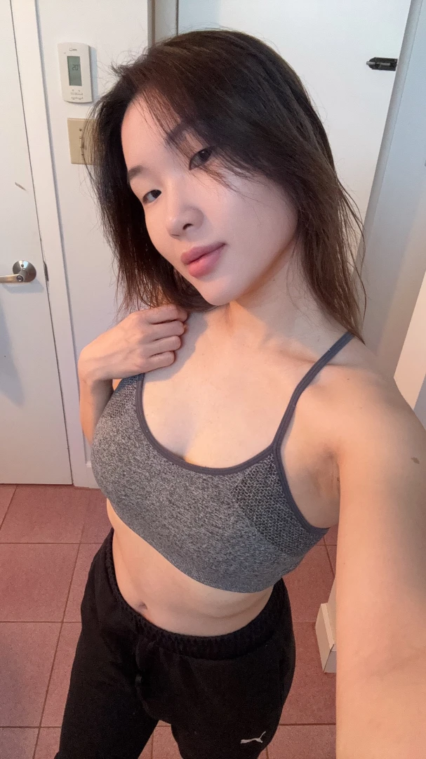 I know other ways you can make me sweat https onlyfans com lillienue 