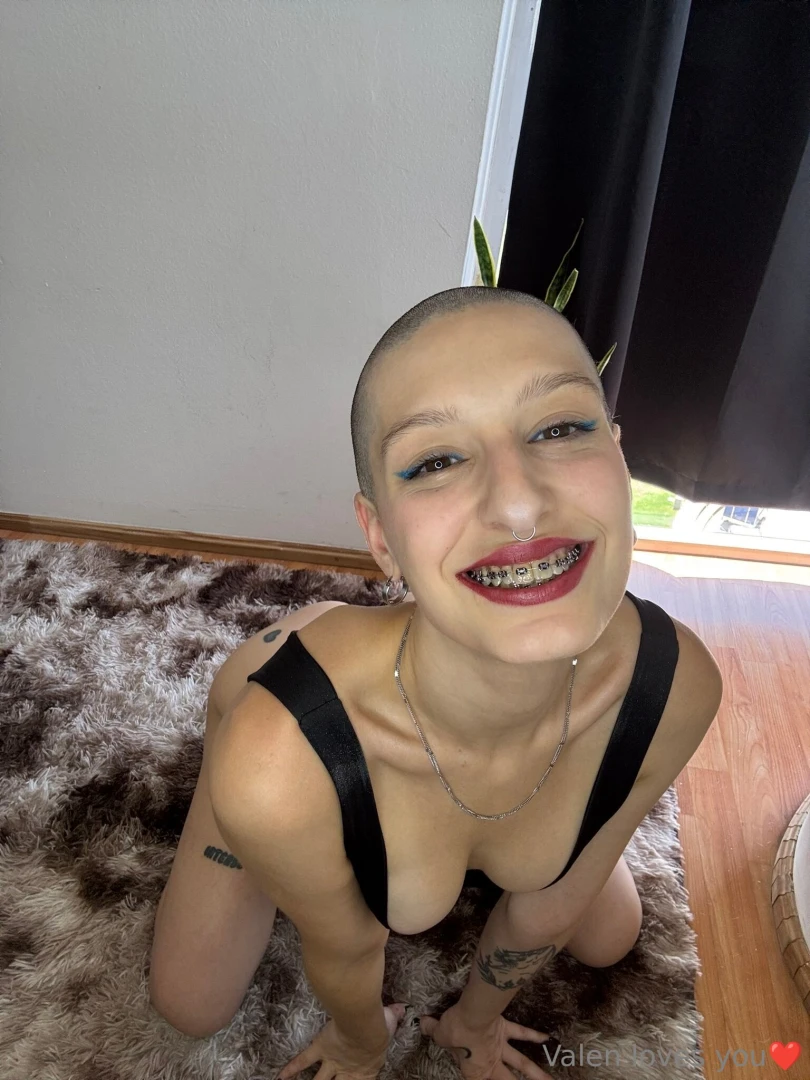 Tongue out or smile braces part 1 