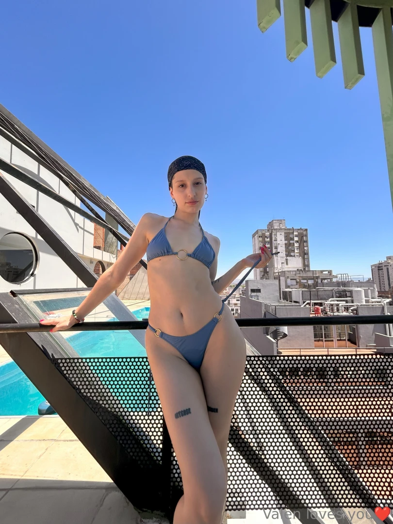 Back or front part 382 