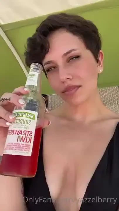 Join me on the beach and let s get sandy cheeks 