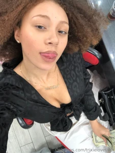 High guys sadly someone thought it was funny to smash my ipad as a part 1