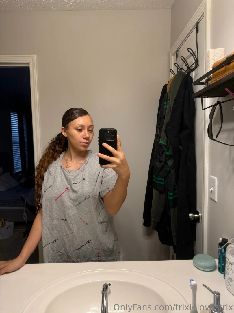 Sick asf but i still look good who s going to take care of me 