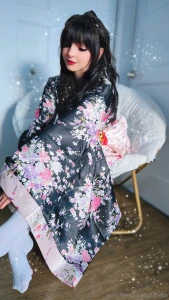 The snow is pretty today