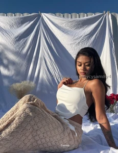 Tell me where to touch next part 4