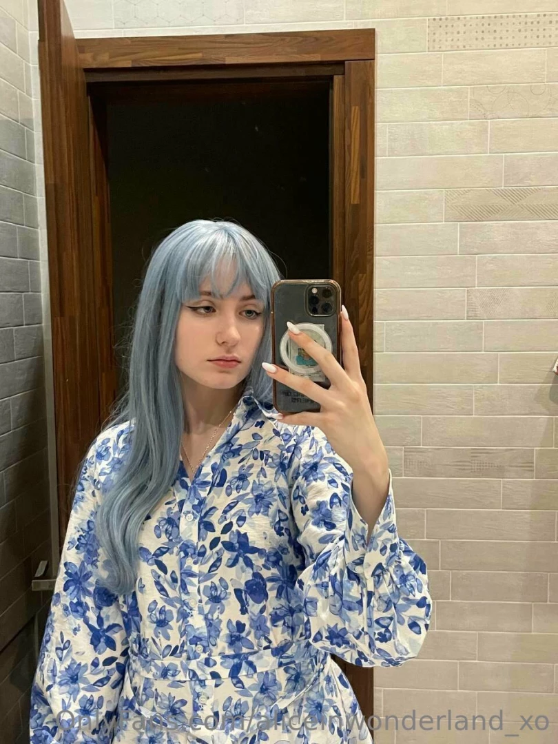 I ve always been a fan of blue this shade conveys a gentle calm and 