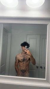 Who s free this weekend