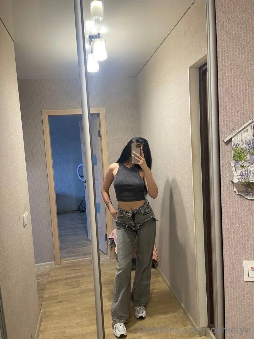 I m distracting you and getting ready for the day ahead 