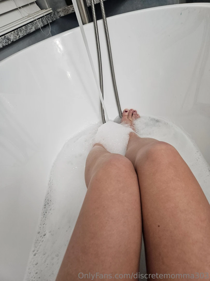 Https onlyfans com discretemomma303vip momma is back join me on vip to 