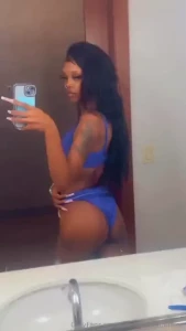 Dm me rn if you re horny