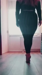 Seduction on heels