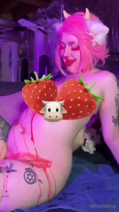 Oh my goodness the horny prude posted bare pussy yes yes i did my last 