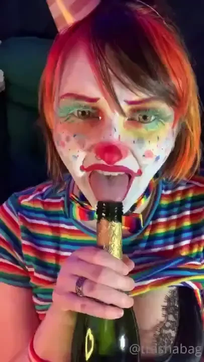 I m not just clowning around here i hope y all had a lovely pride part 2 