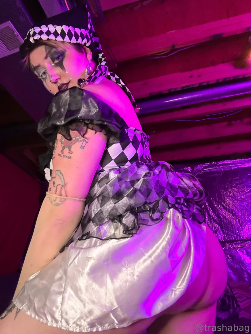 A silly guy cuming 2 theaters near u check out my last post if you part 1 