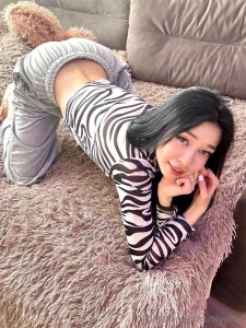 When i say i m hot i mean it let s see if you can keep up