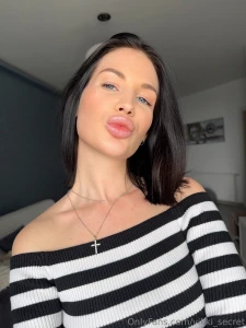 Home relaxation for body and soul when you want to forget the hustle part 1