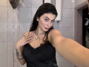 I want to bring new emotions every day and be filled with meaning let