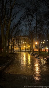 At night thoughts have a peculiarity to get off the leash and walk