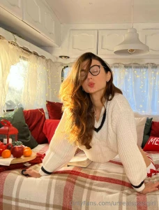 And i love winter it has something mysterious incredibly cozy quiet