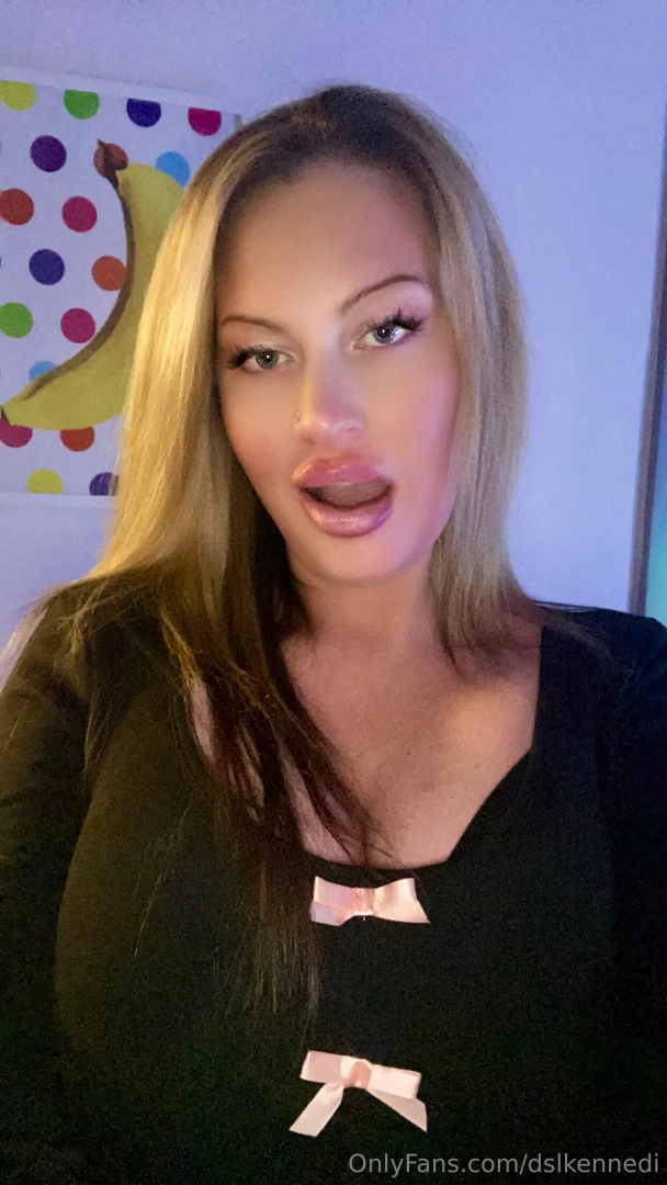 Hand over your banana mommy s mouth is calling 