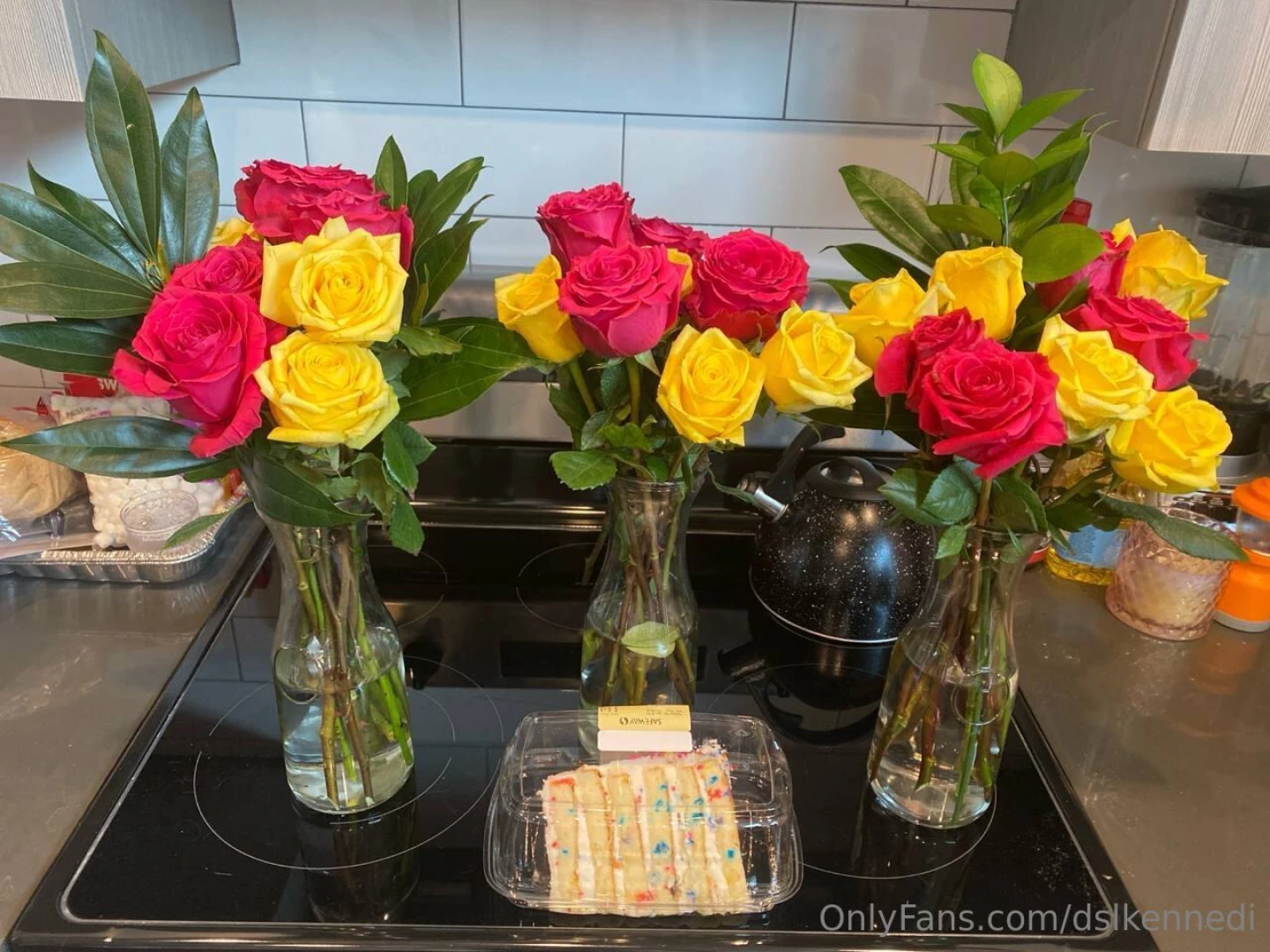 Getting spoiled alreadyyy for my bday friday 