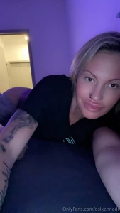 Sucks being this horny and alone