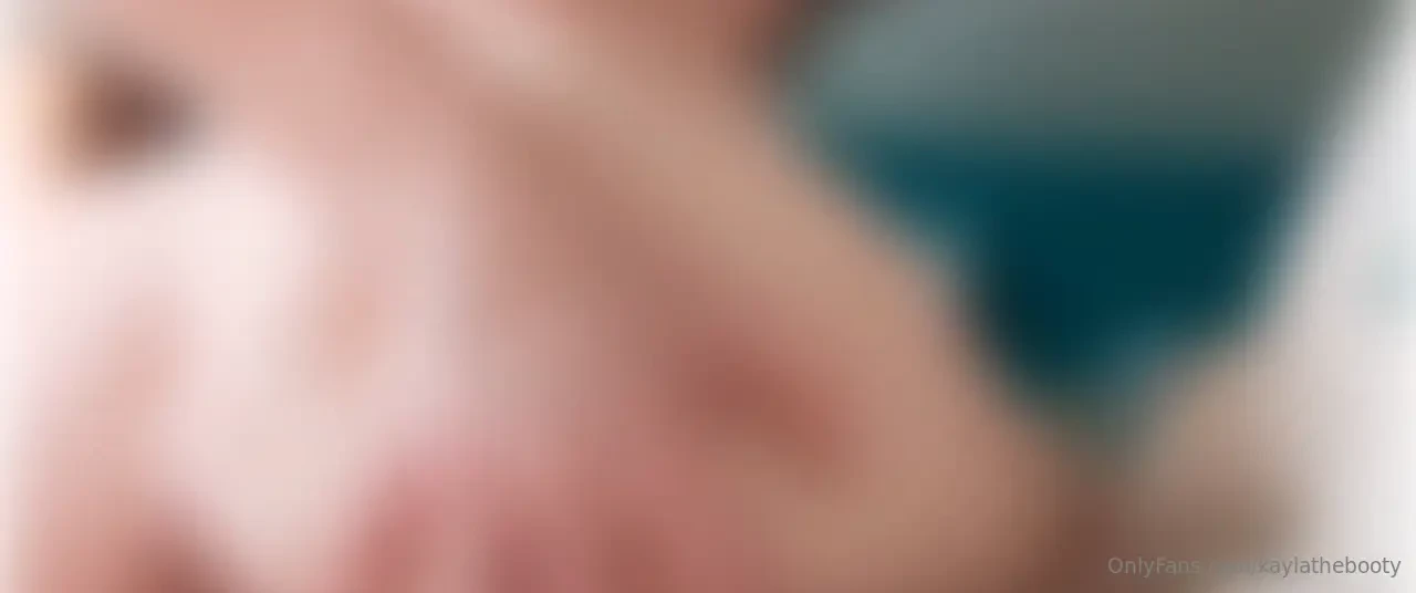 I m literally begging for a dick to sit in 