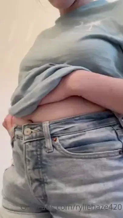 My pussy has been getting wet all day bloating my soft belly and now 