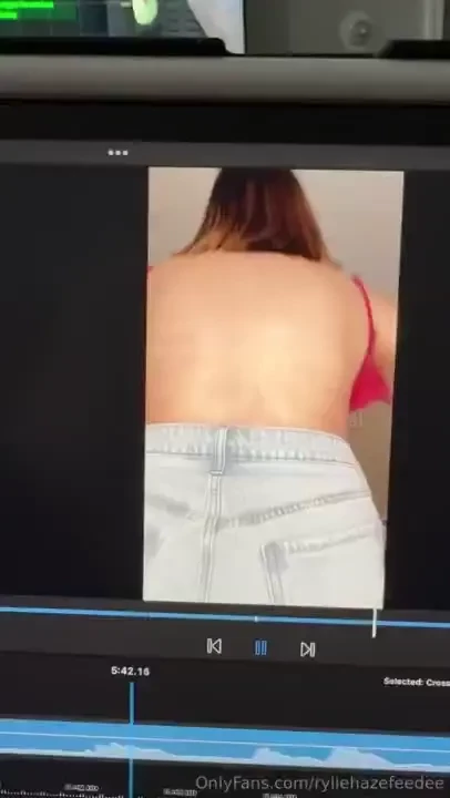 Editing such a hot clip for you 