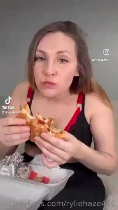A little tiktok i made spicychickensandwich 