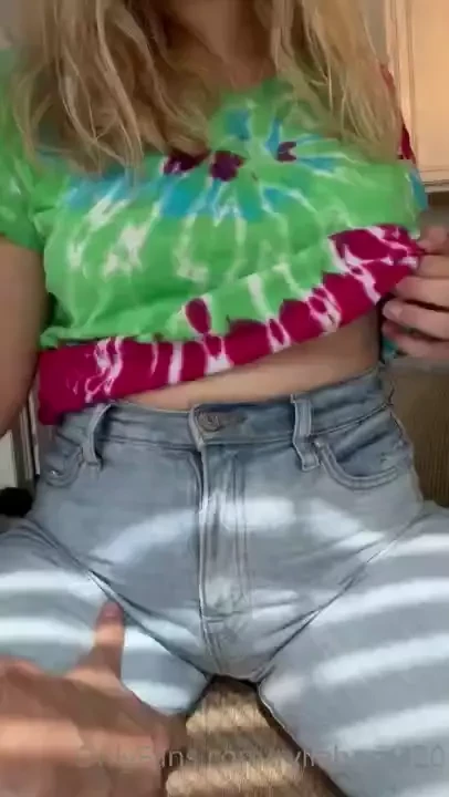 I love the way he grabs my growing body 