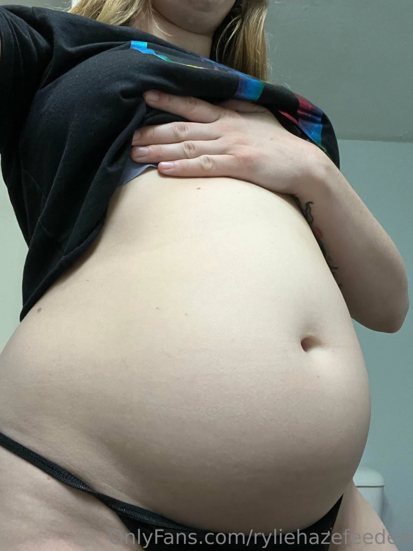 I don t think this crop top fits the same anymore trying to make it part 1 