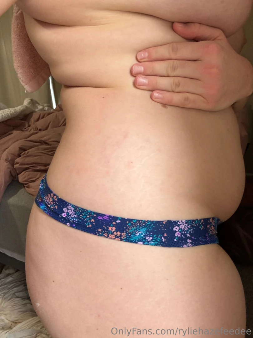 Look at my new stretch marks i ve been really putting in the work part 3 