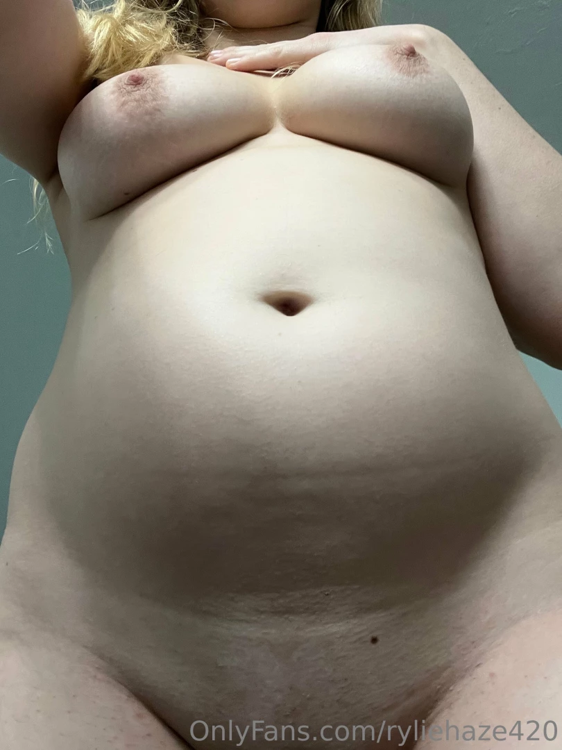 My bloat from last nights live stream i really have the best feeders part 1 